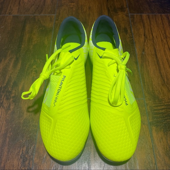 Nike Phantom Venom PRO FG Soccer Cleats Boy’s Size 5.5 Volt/Black AO8738-717 - Picture 2 of 8